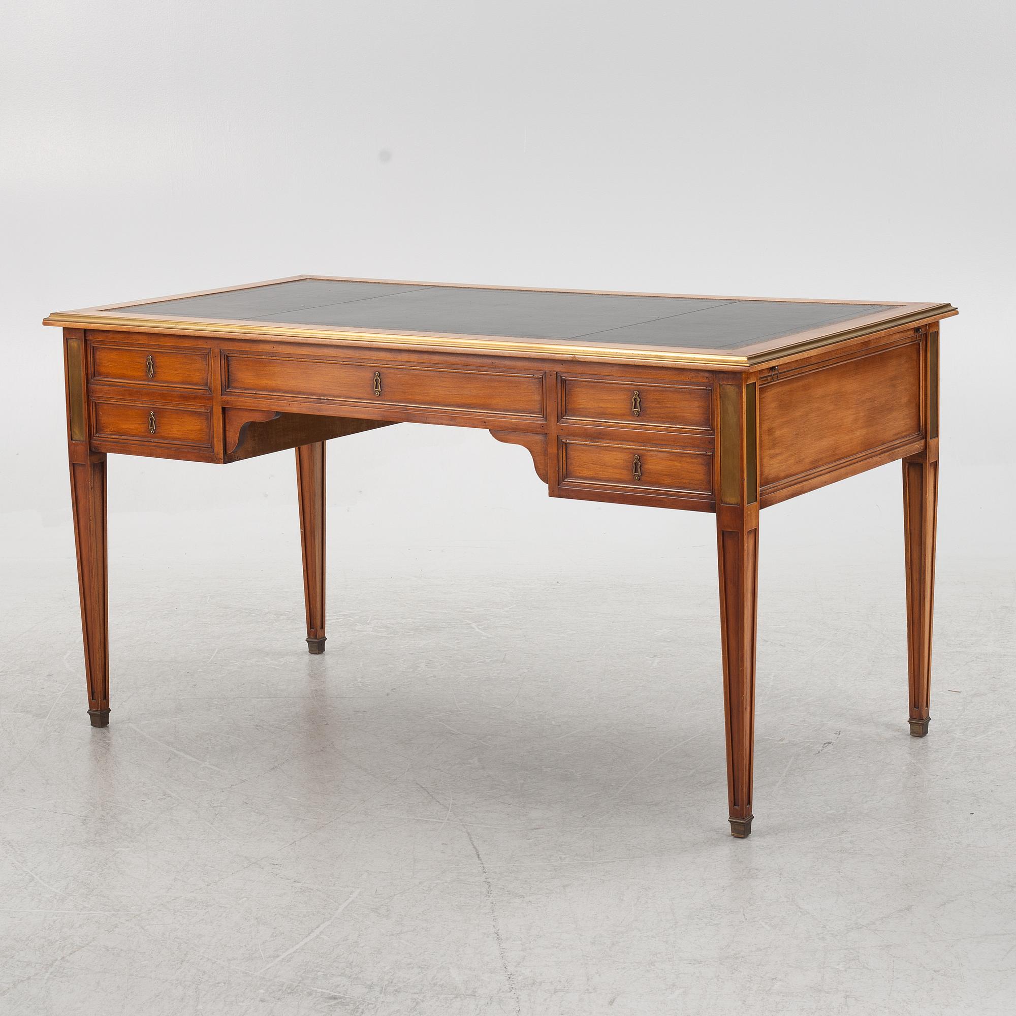 Desk with chair, second half of the 20th century.