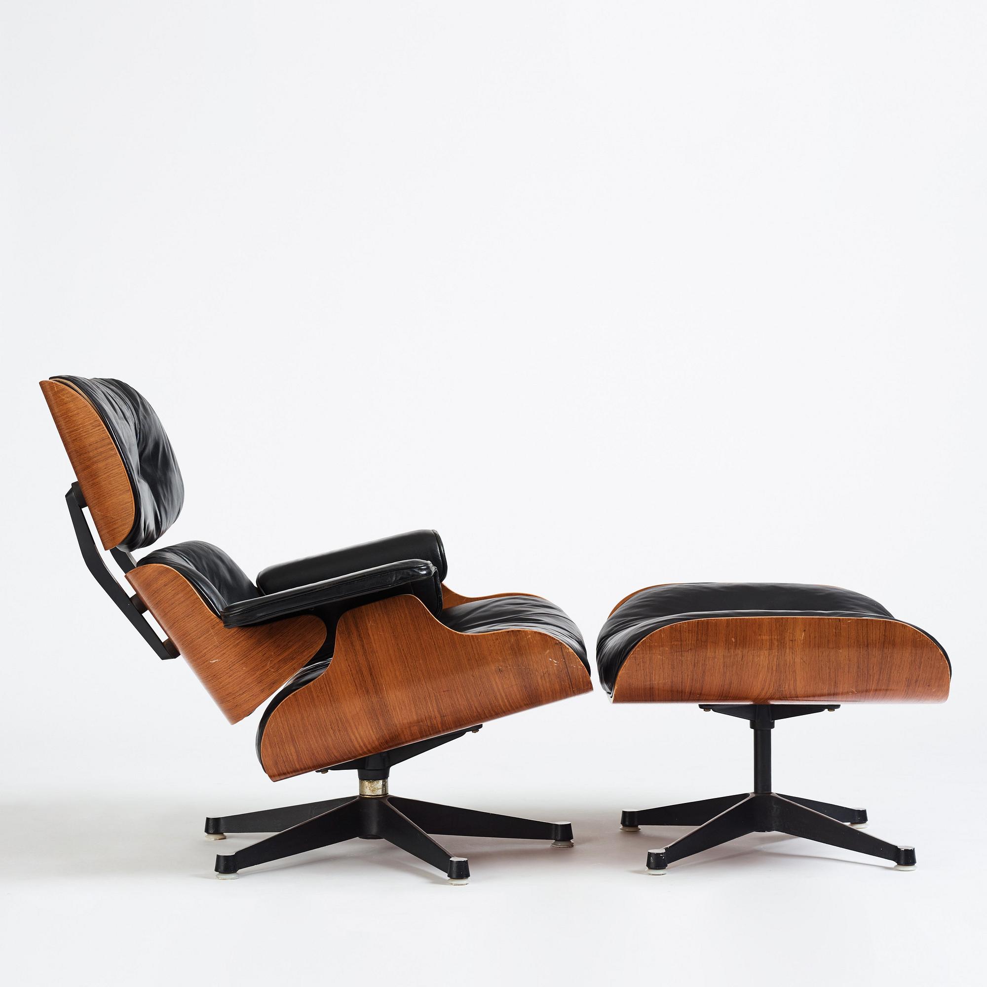 Charles & Ray Eames, "Lounge chair", fåtölj och ottoman, Vitra 1960-70-tal.