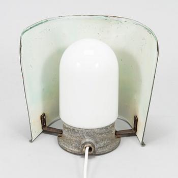 An industrial wall light, manufacturer Sähköliikkeiden Oy (SLO), Finland 1930s-1940s.