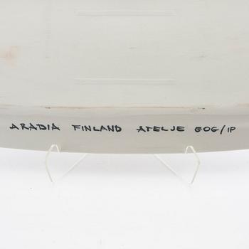 Gunvor Olin-Grönqvist plate Arabia Ateljé Finland signed.