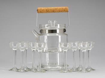 Signe Persson-Melin · TEKANNA MED VÄRMEHÅLLARE, glas, samt 10 st. LIKÖRGLAS, Signe Persson-Melin, Boda.