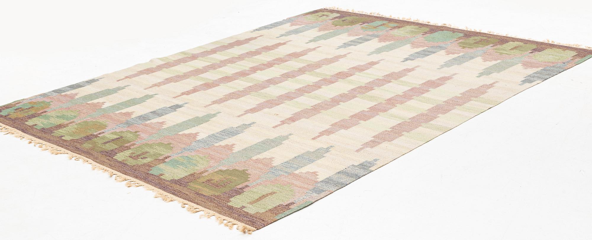Judith Johansson, matta, "Hallandsåsen", rölakan, ca 281 x 218 cm, signerad JJ.