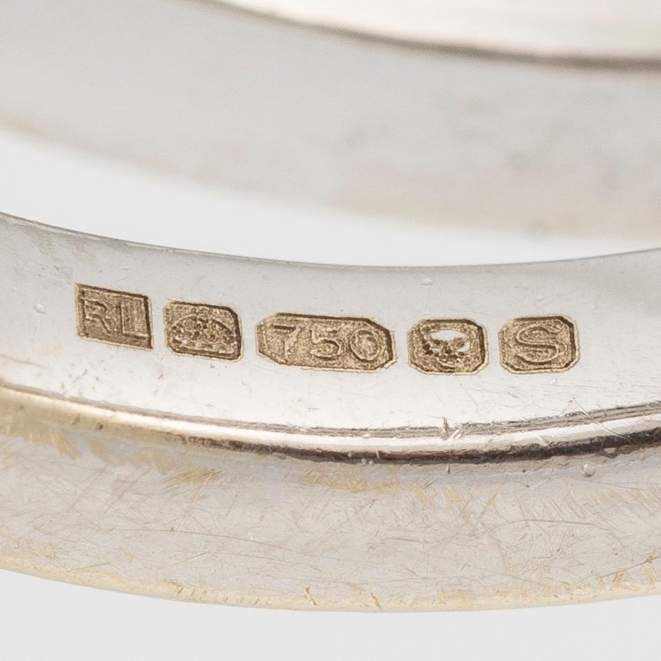 Ring, 18K vitguld med briljantslipade diamanter och akvamariner, Ritz London.