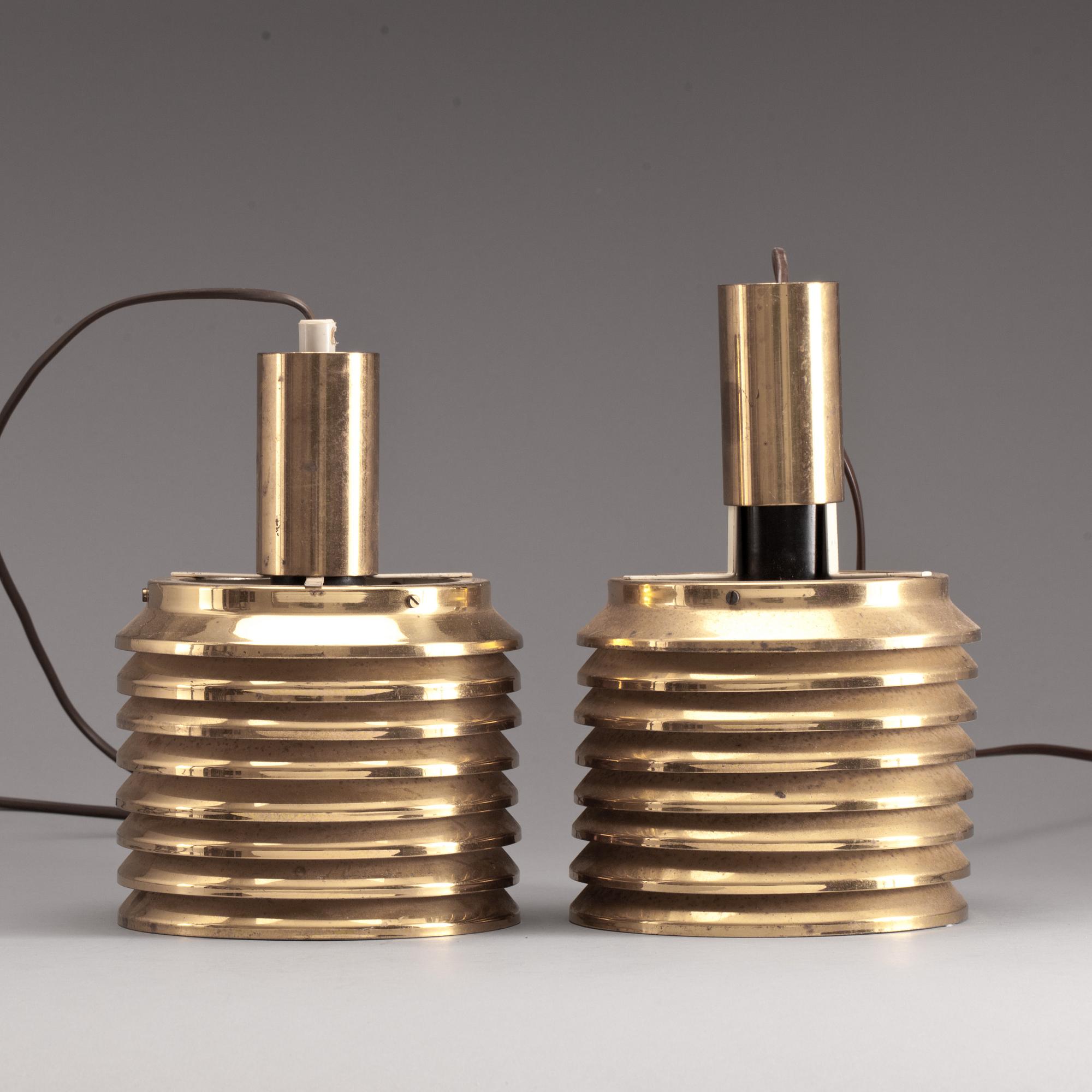 TAKLAMPOR, ett par, Hans Agne Jakobsson, Markaryd, höjd 25 cm.