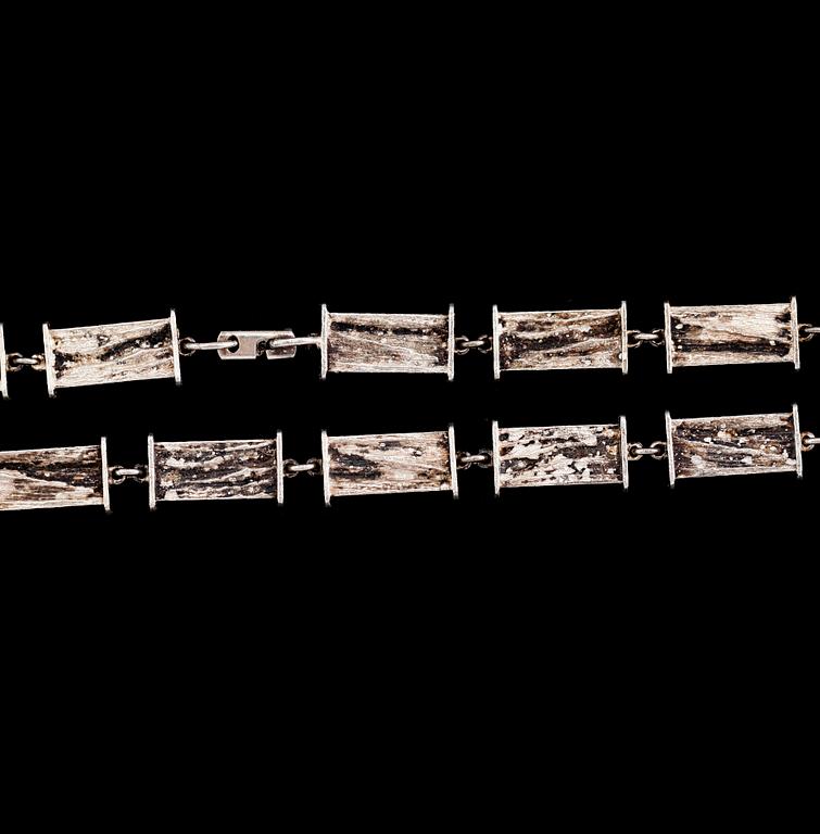 COLLIER, silver, 1900-talets andra hälft. Vikt ca 49 gram.