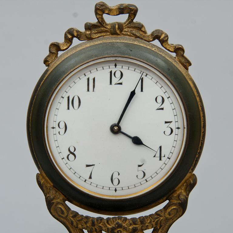 PENDELUR, Junghans, omkring år 1900.