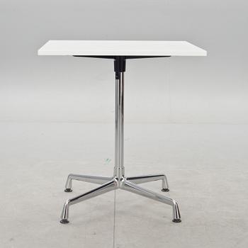 BORD, Charles & Ray Eames, Vitra, 1900-talets andra hälft.