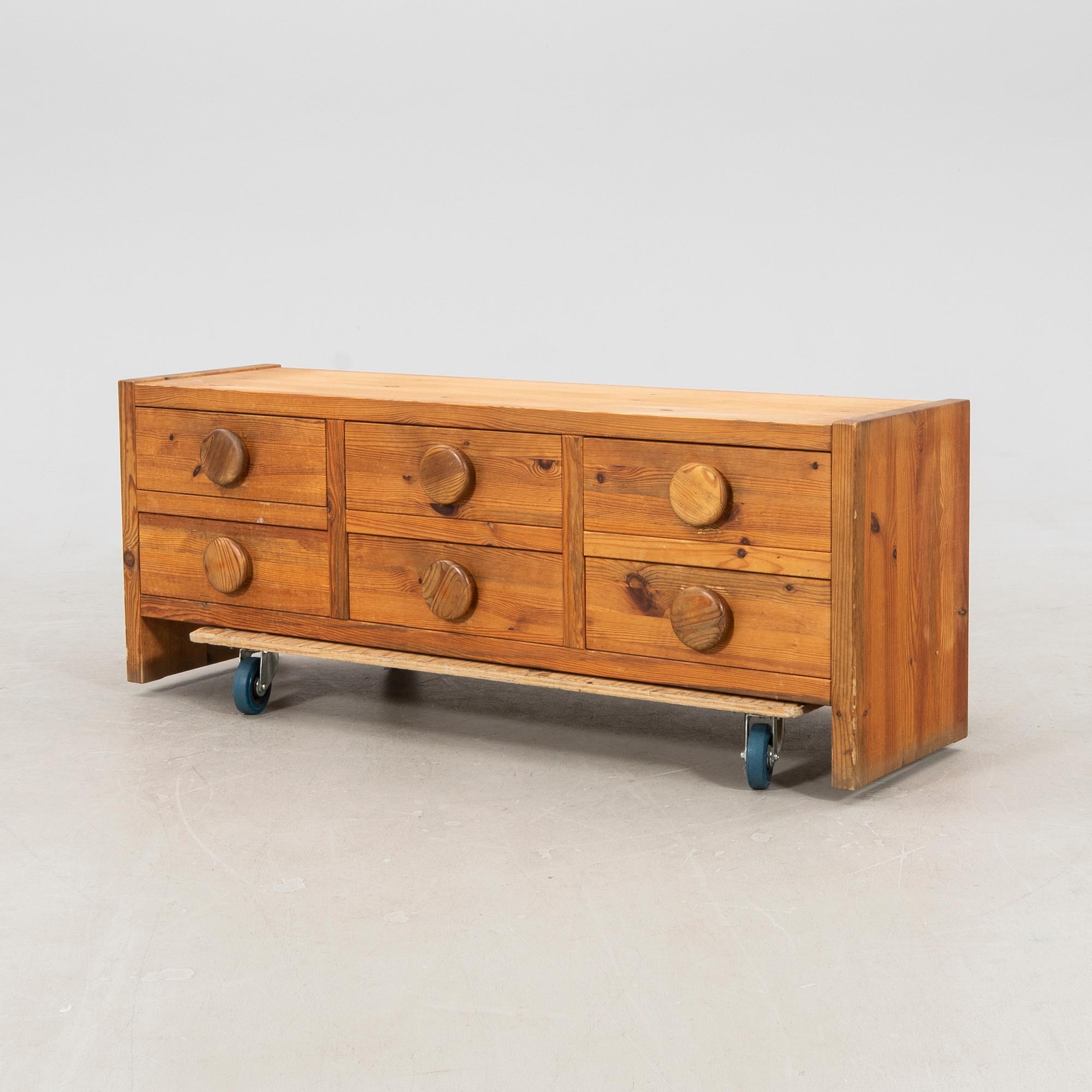 Cabinet/sideboard Glasmäster Markaryd 1970s.