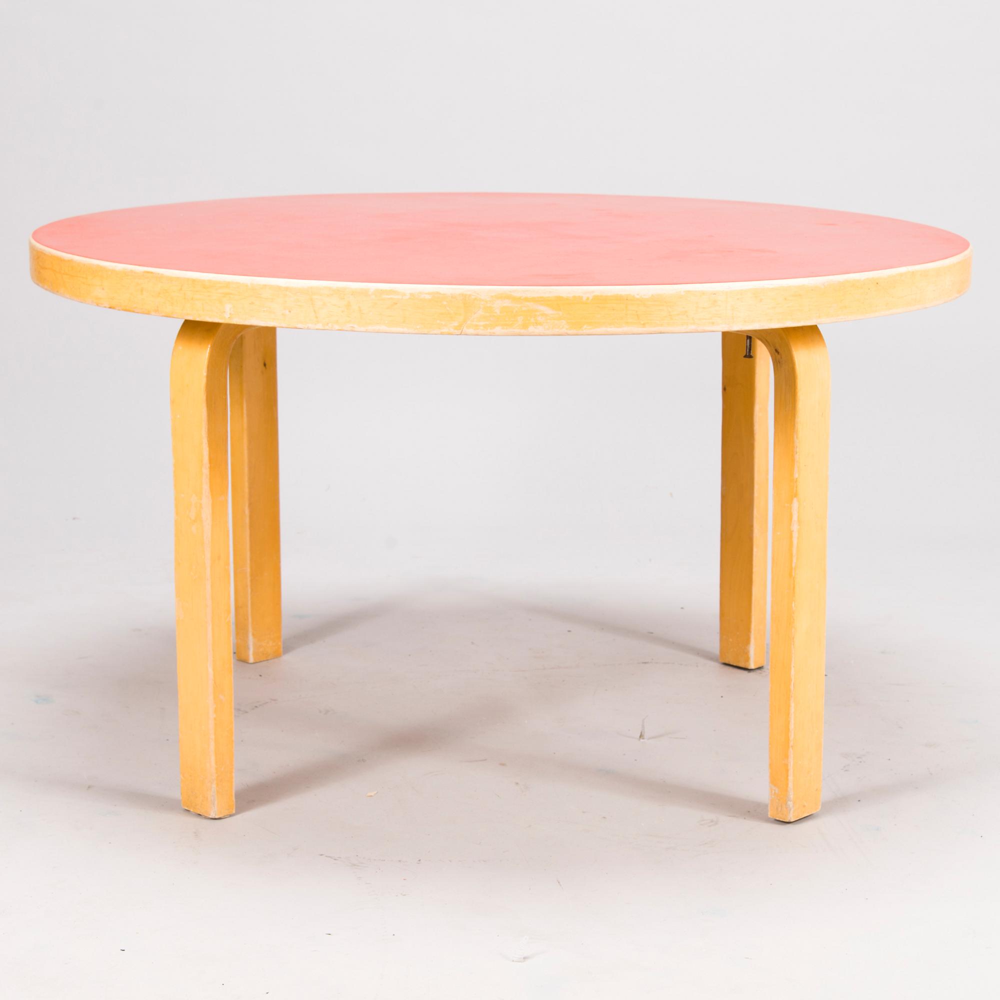 ALVAR AALTO, a mid 20th century coffee table for Artek.