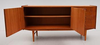 SIDEBOARD, 1900-talets andra hälft.