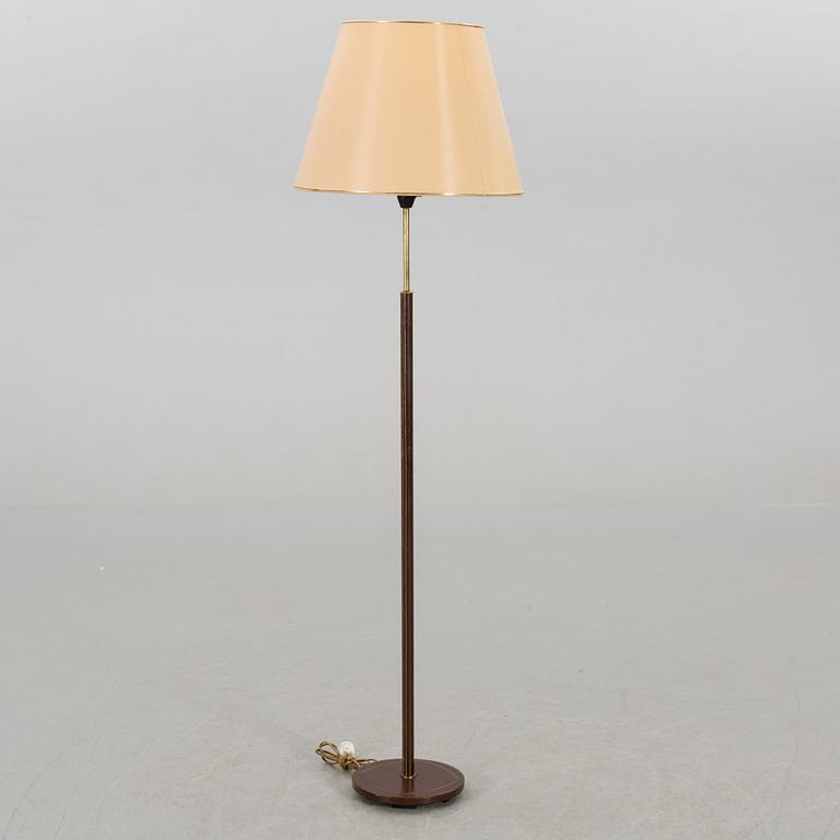 A FLOOR LAMP, second half of the 20th century.