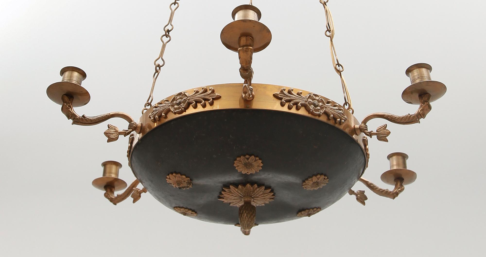 TAKAMPEL, empirestil, 1900-talets mitt.