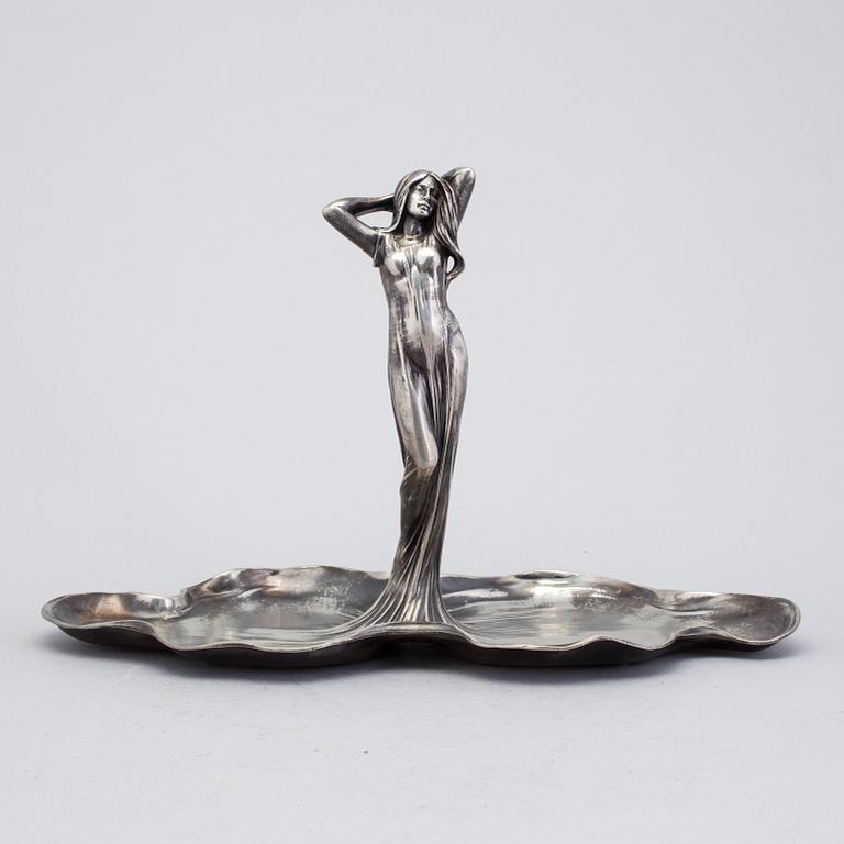 A bowl by WMF/Würtembergische Metallwarenfabrik, Germany, early 20th century.