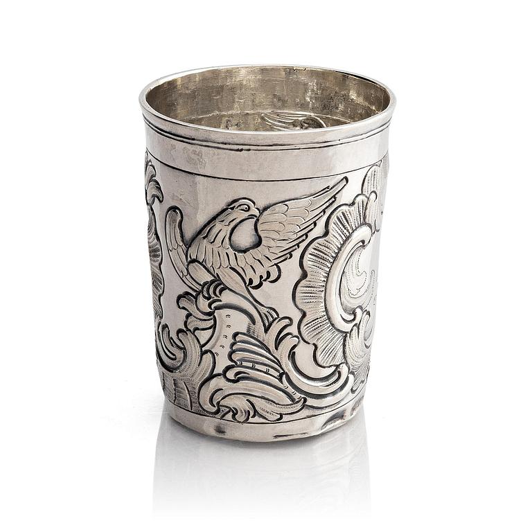 Bägare, silver, otydlig mästarstämpel, Moskva 1768.
