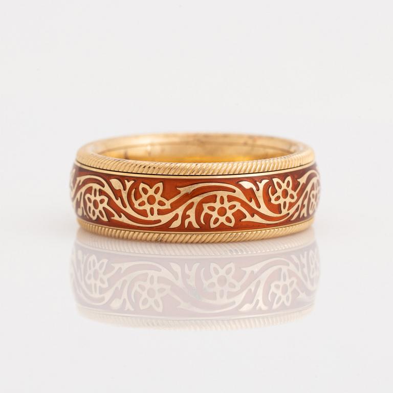 Wellendorff, "Orange" Enamel spinning ring.