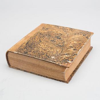 SAMLING AF FÖRFATTNINGAR RÖRANDE LANTMÄTERIET... av Claës Wilhelm Gyldén 1836.