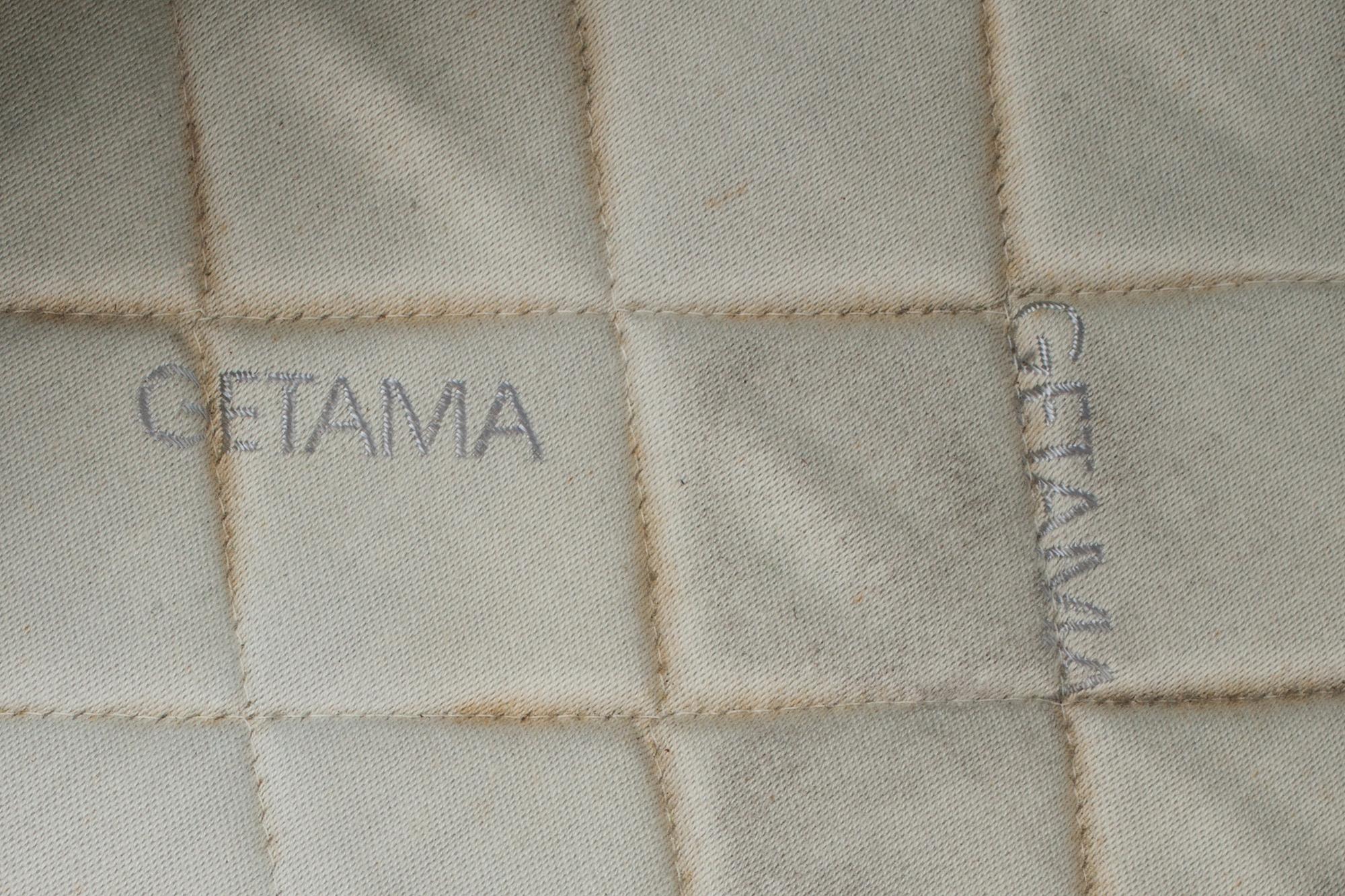 SOFFA, "GE265", Hans J Wegner, Getama, märkt.