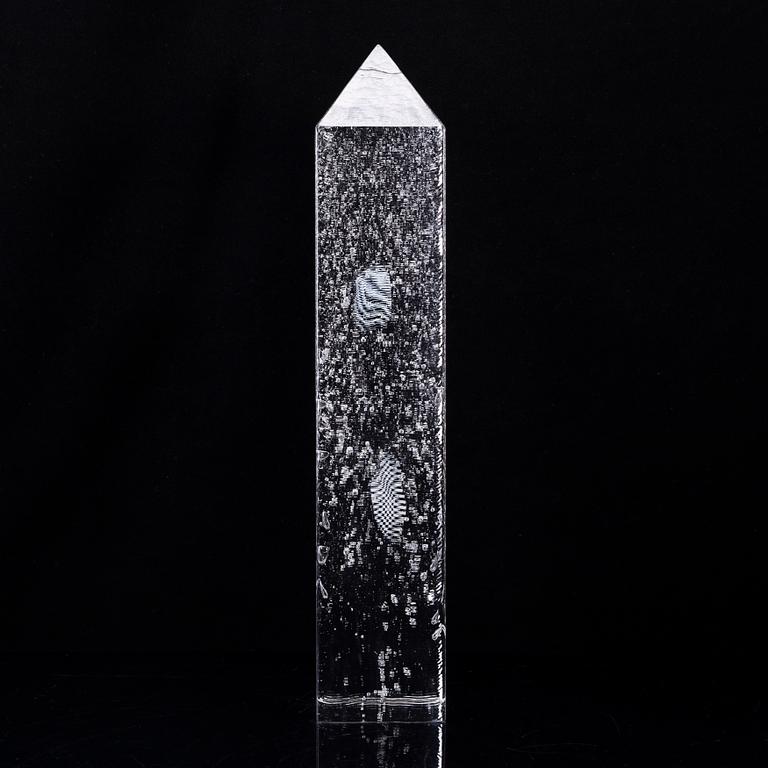 BERTIL VALLIEN, a cast glass sculpture, Kosta Boda, Sweden, Studio edition 18/200.