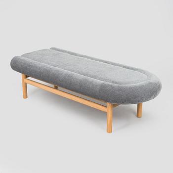 Jouni Leino, Penkki, "Huup", Arktikselle. Jouni Leino Design Studio 2025.