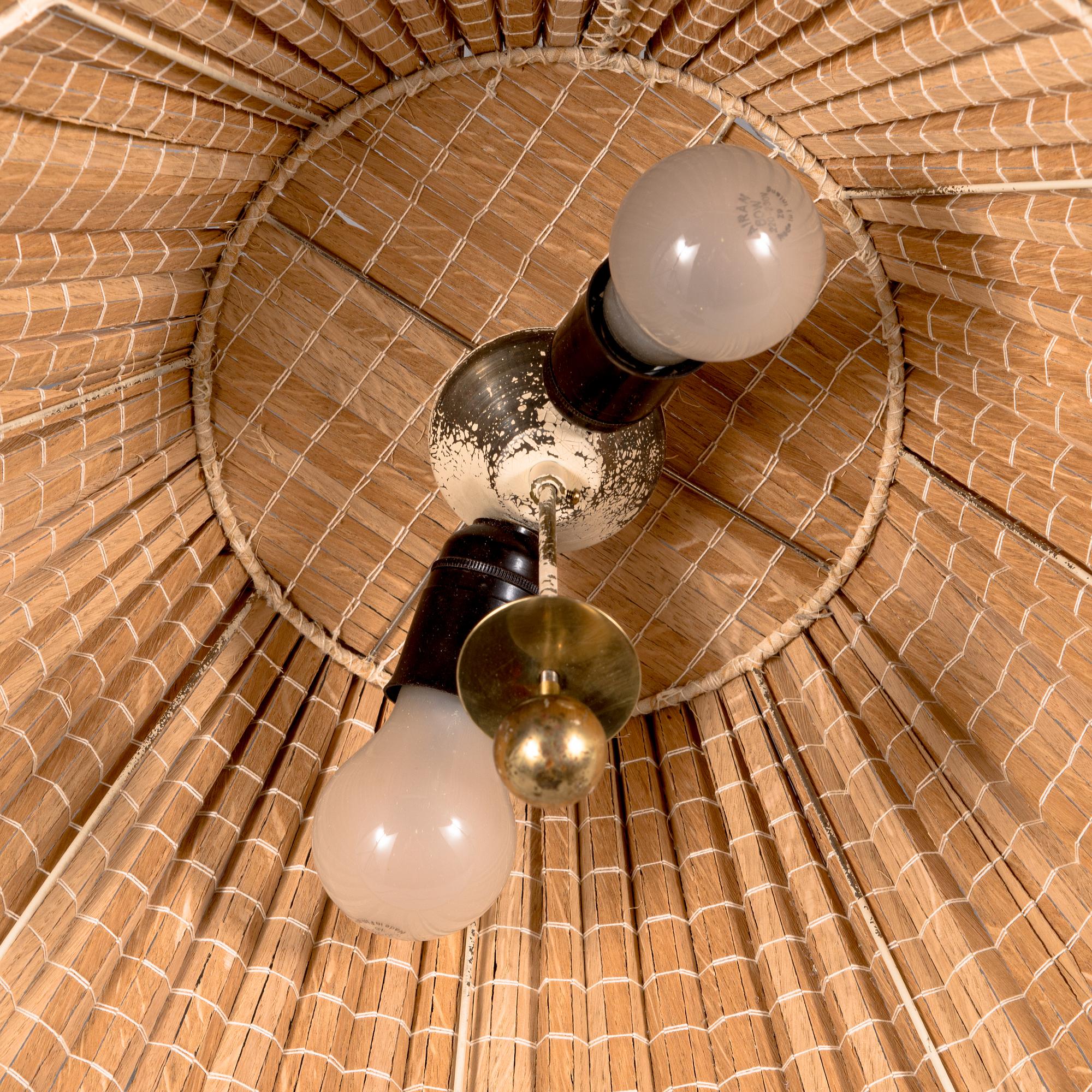 Paavo Tynell, kattovalaisin, malli 1968, Taito 1900-luvun puoliväli.