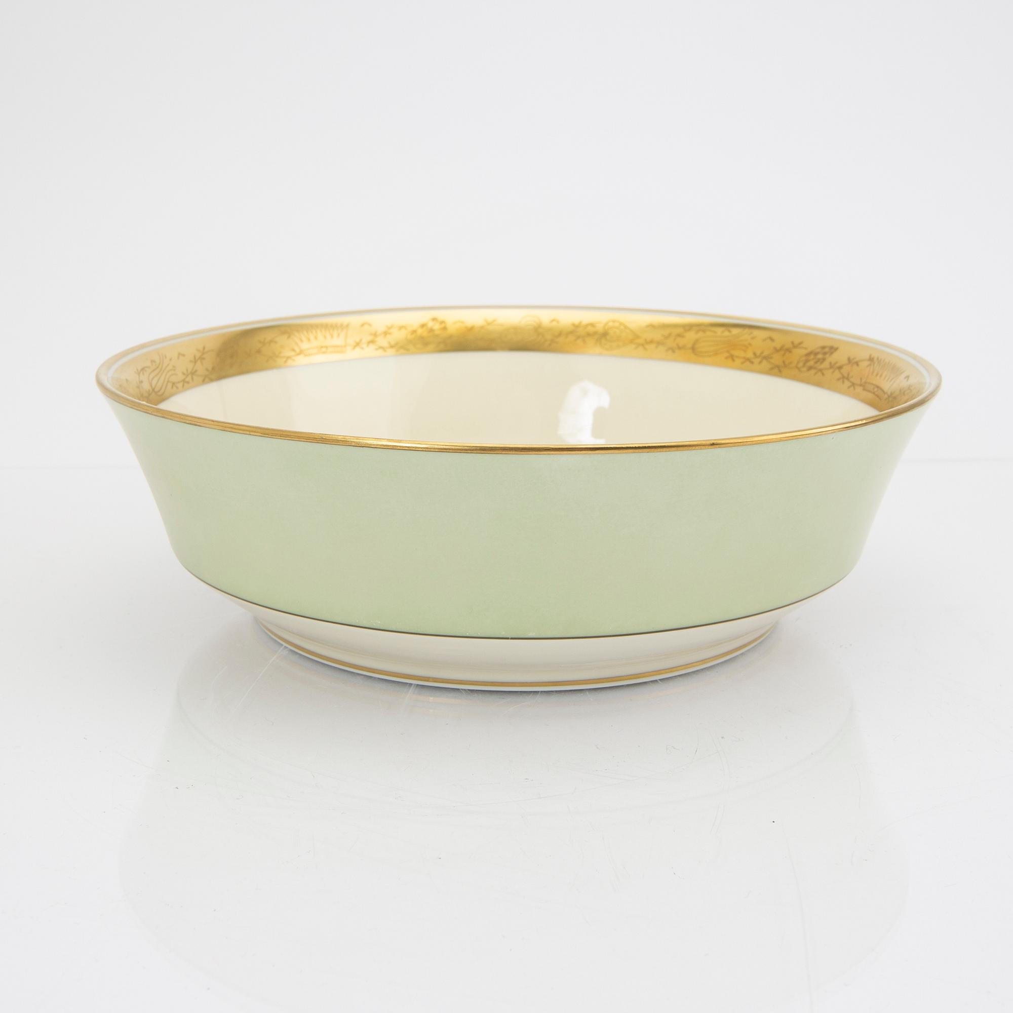 A Royal Copenhagen 59 pcs "Dagmar" porcelain dinner service, 1960s.