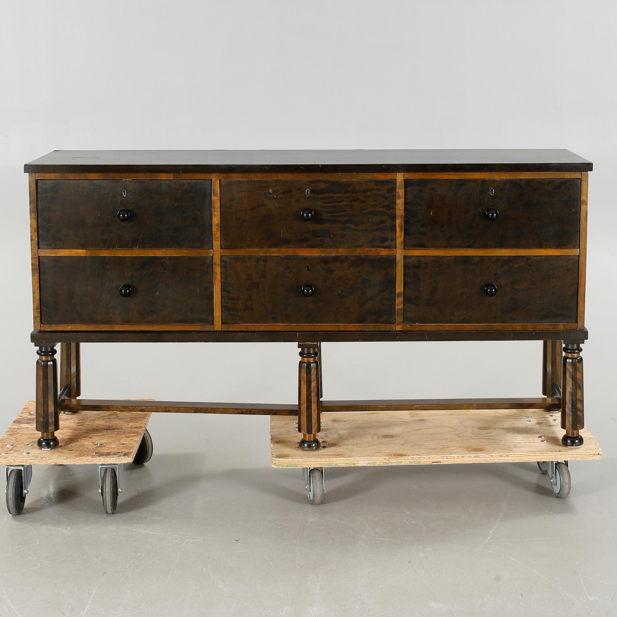 A sideboard, probably Boet, first half of the 20th century.