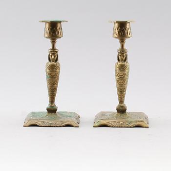 LJUSSTAKAR, 1 par, brons, art déco, 1920-/30-tal.
