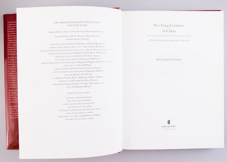 BÖCKER 10 ST, Kinesisk porslin och konsthantverk.