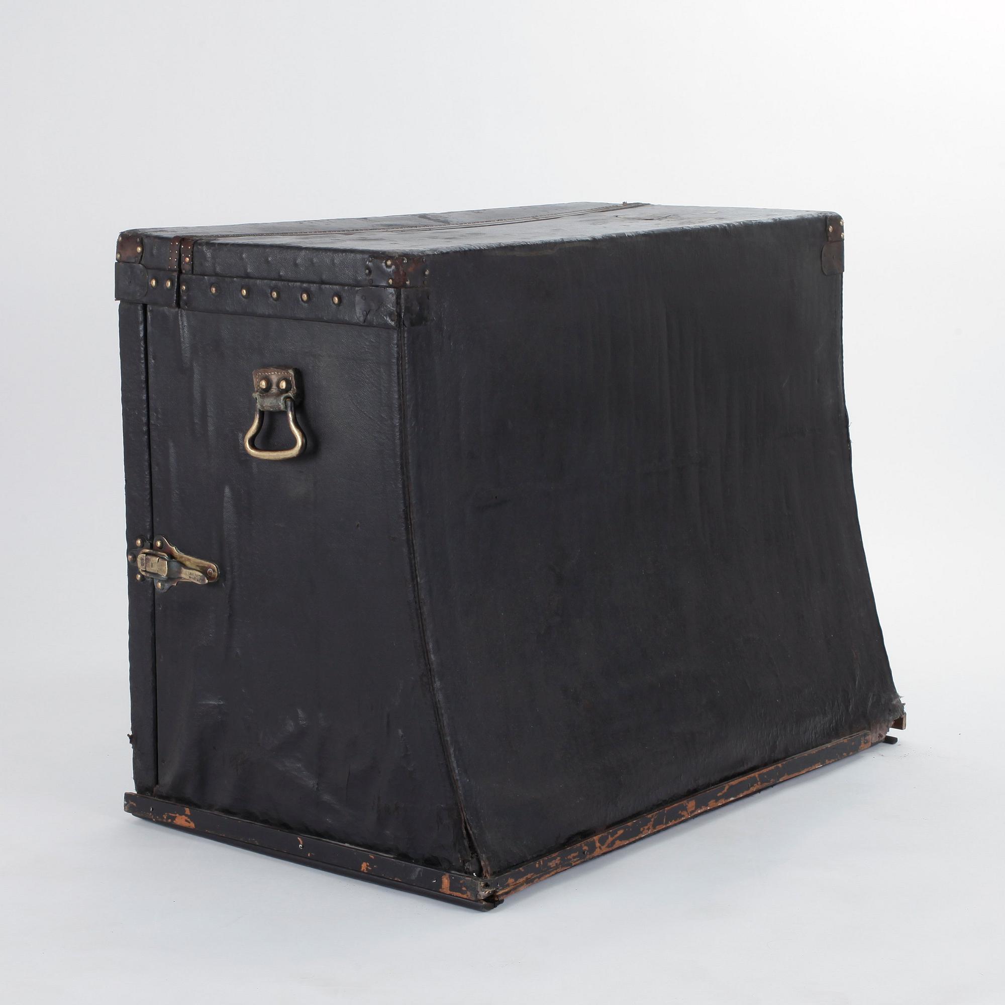 BILKOFFERT, Louis Vuitton, tidigt 1900-tal.
