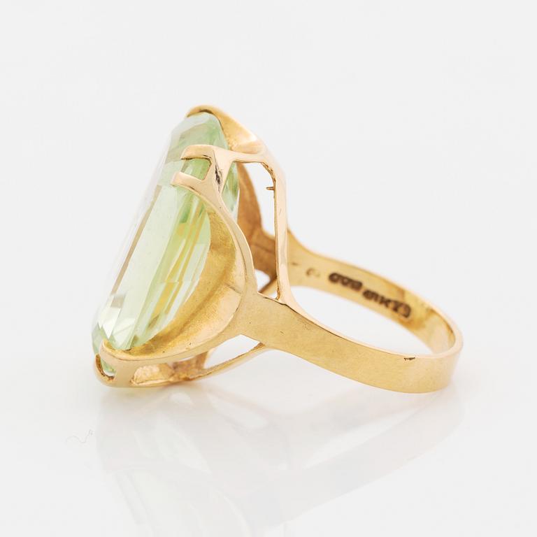 Synthetic green spinel cocktail ring.