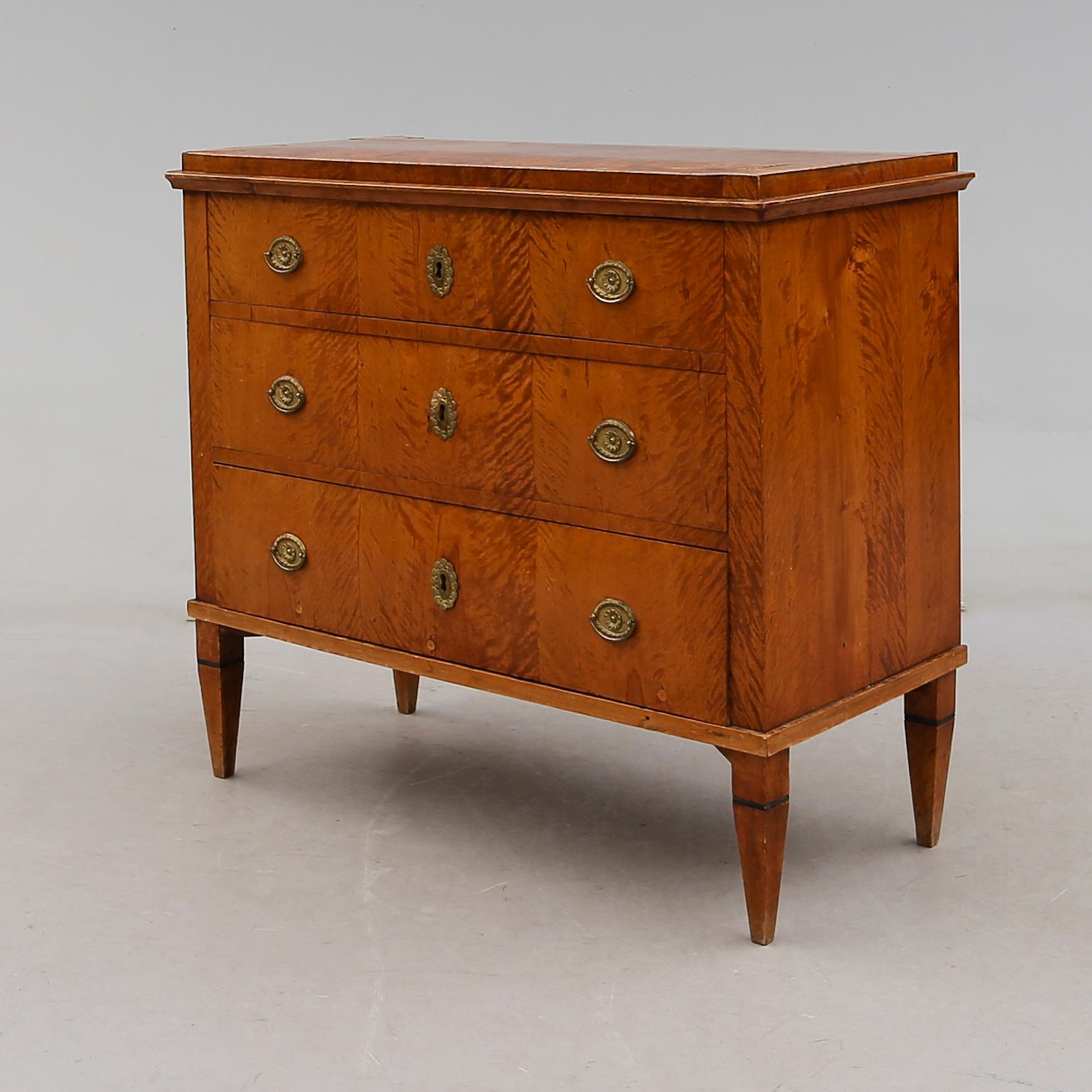 BYRÅ, empire, 1800-talets första hälft.