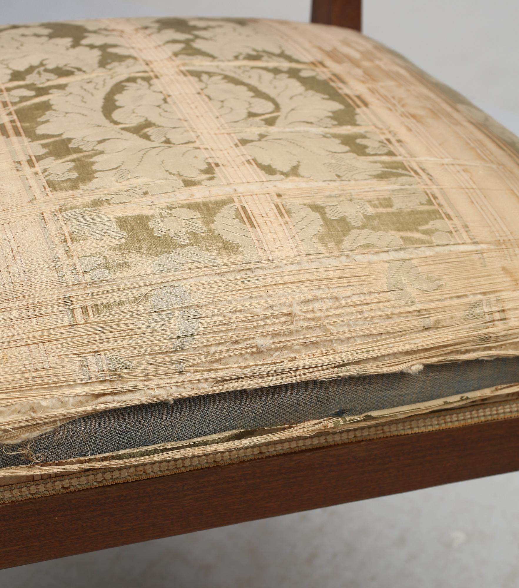 KARMSTOLAR, Karl Johan- stil, 1900-talets första hälft.