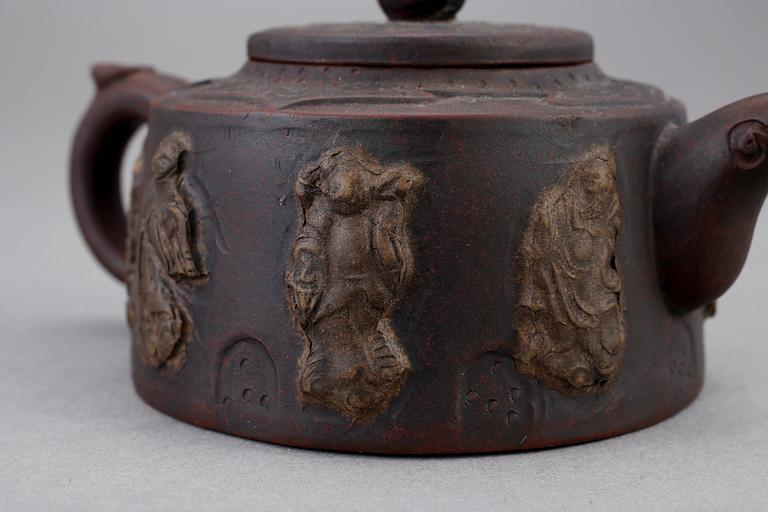 TEKANNA, yixing (lergods), Kina, 1900-talets första hälft.