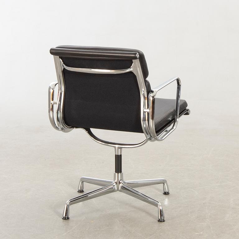 Charles and Ray Eames, kontorsstol, "EA 208 Soft Pad Chair", Vitra.