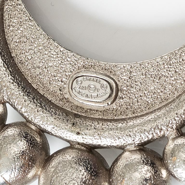 Chanel, brooch, 2021.