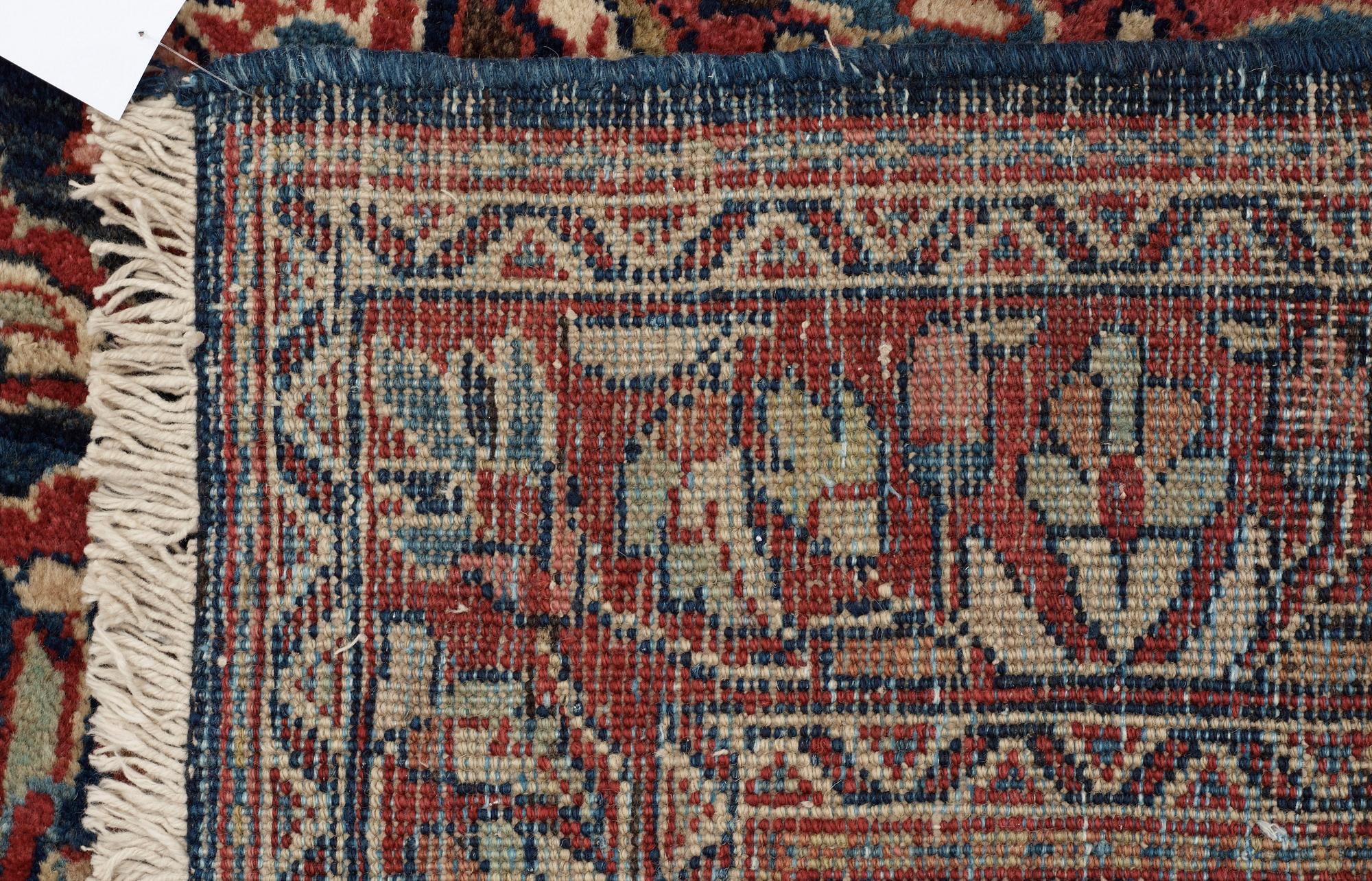 MATTA, orientalisk. Ca 195 x 127.