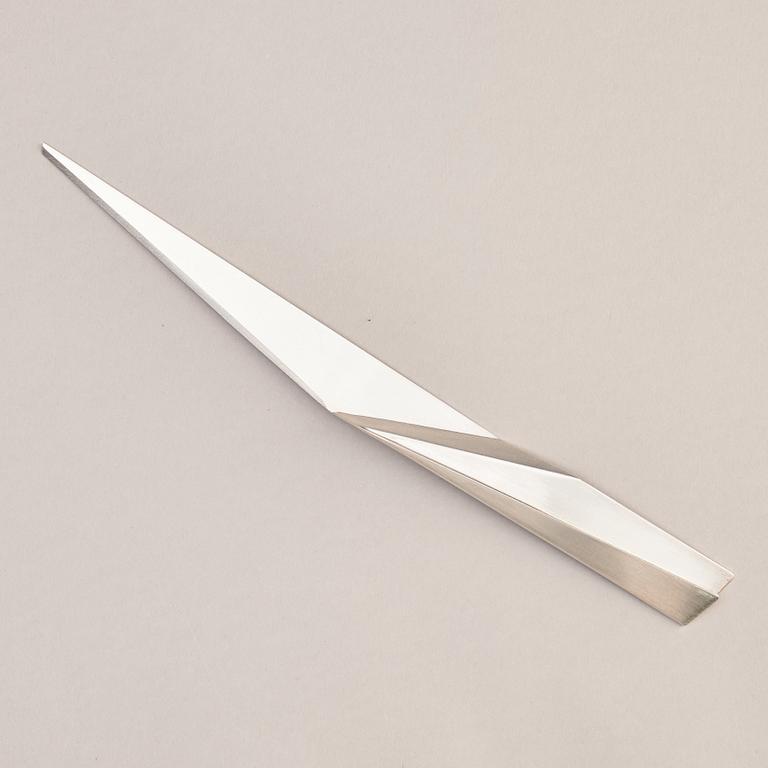 A sterling silver letter knife, mark of Rolf Lindståhl, Stockholm 2000.