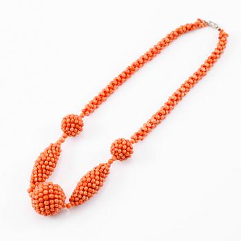 COLLIER, korall, 1900-talets mitt.