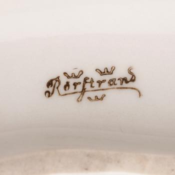FIGURER, 3 st, porslin, Rörstrand samt Royal Copenhagen, 1900-talets första hälft.