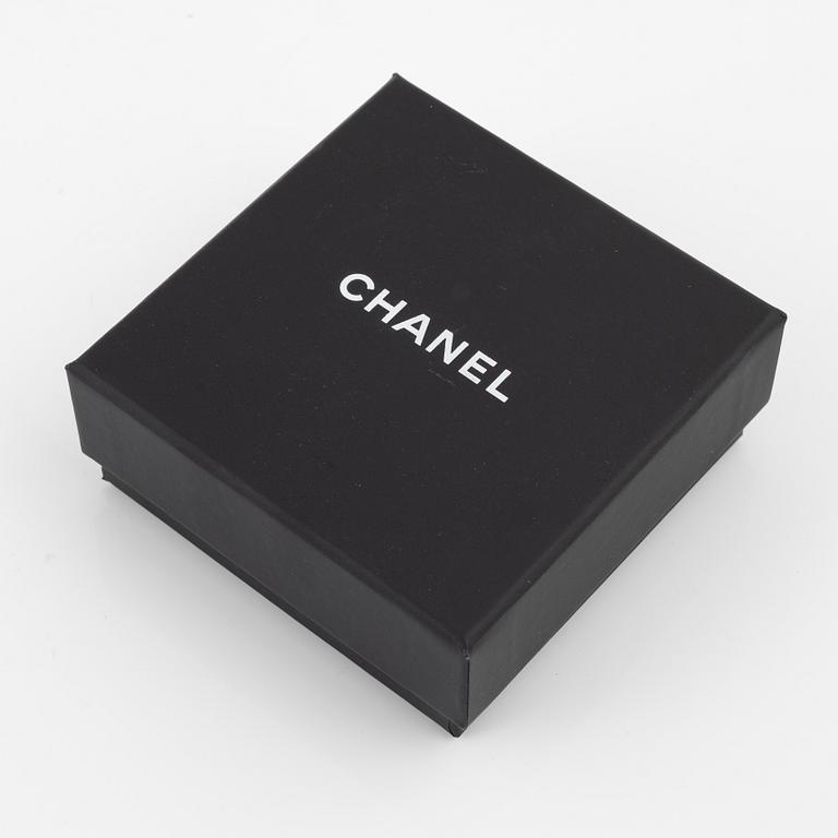 Chanel, brooch, 2022.