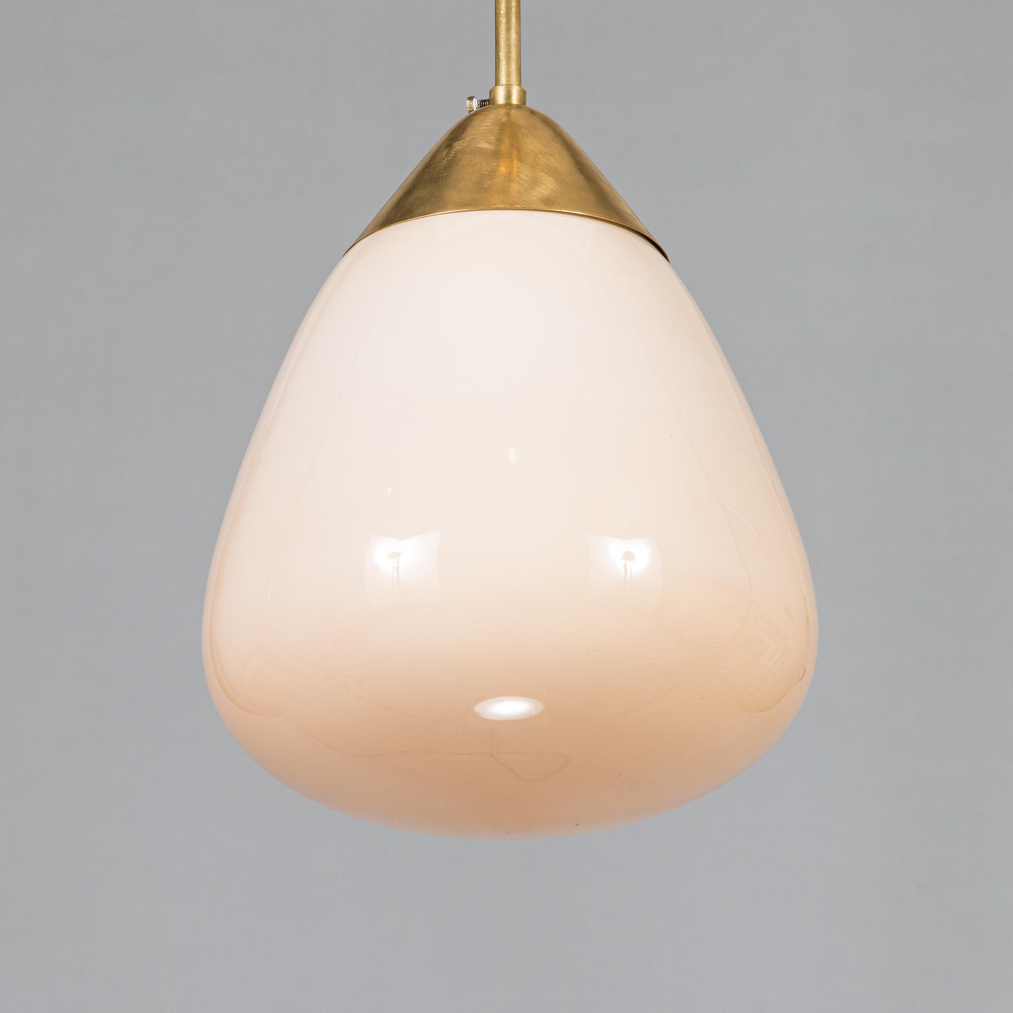Lisa Johansson-Pape, kattovalaisin, malli 1301, Stockmann Orno 1940-luku.