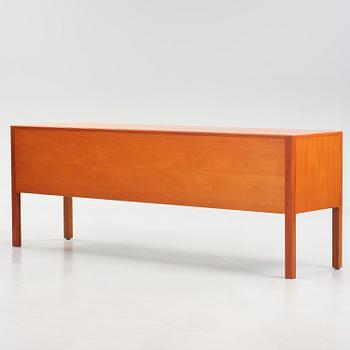Josef Frank, sideboard, modell B 1015, Firma Svenskt Tenn, ca 2001.