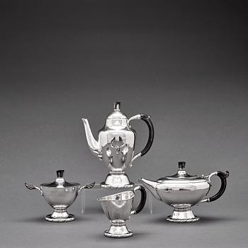 125. Georg Jensen, a 4 pieces coffee and tea service, Copenhagen 1915-19, 830/1000 silver. Design nr 88.