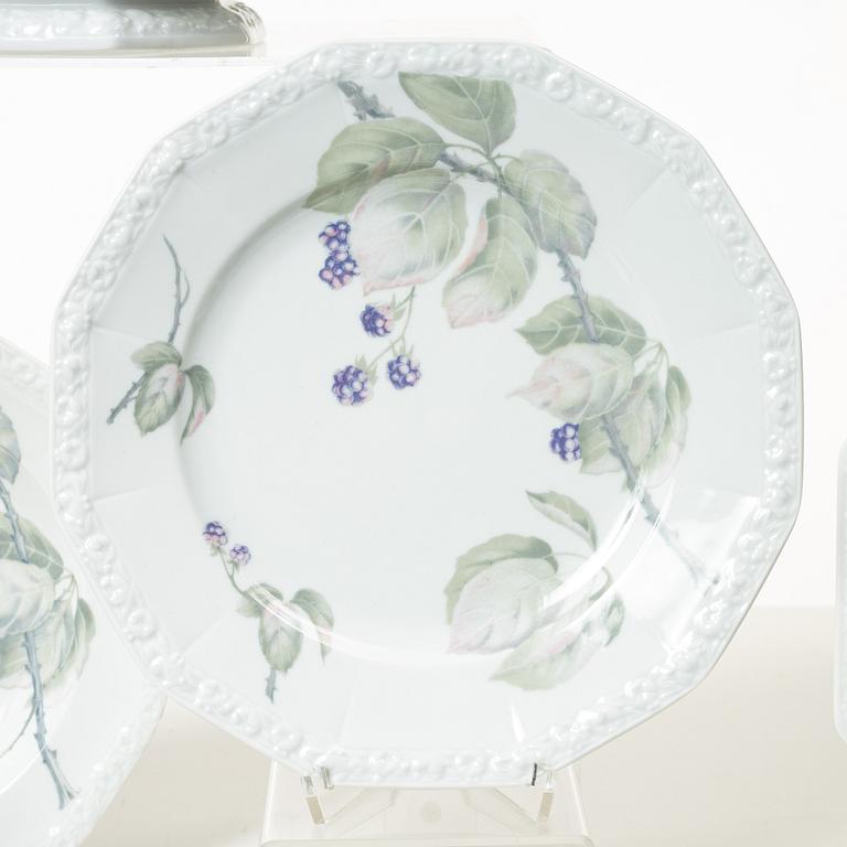 Rosenthal, mat- och kaffeservis, 88 delar, "Classic Rose", Tyskland.