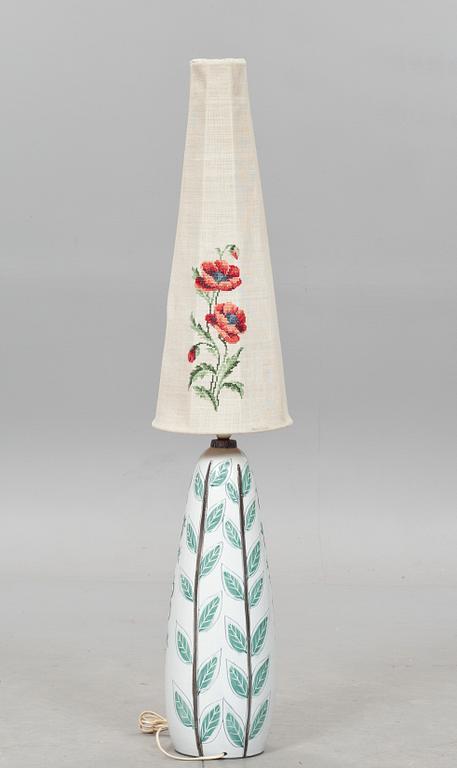 GOLVLAMPA, Tilgman, lergods, 1950-tal.