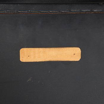 Alvar Aalto, pallar, ett par,  modell "X601", Artek, 1900-talets andra hälft.