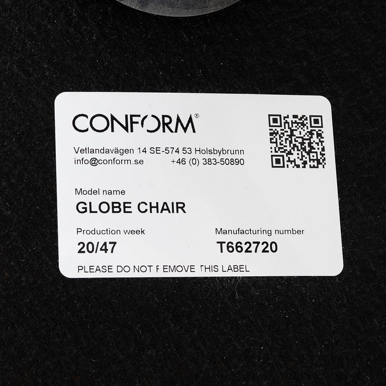 Jahn Aaamod, fåtölj med fotpall, Globe, Conform.