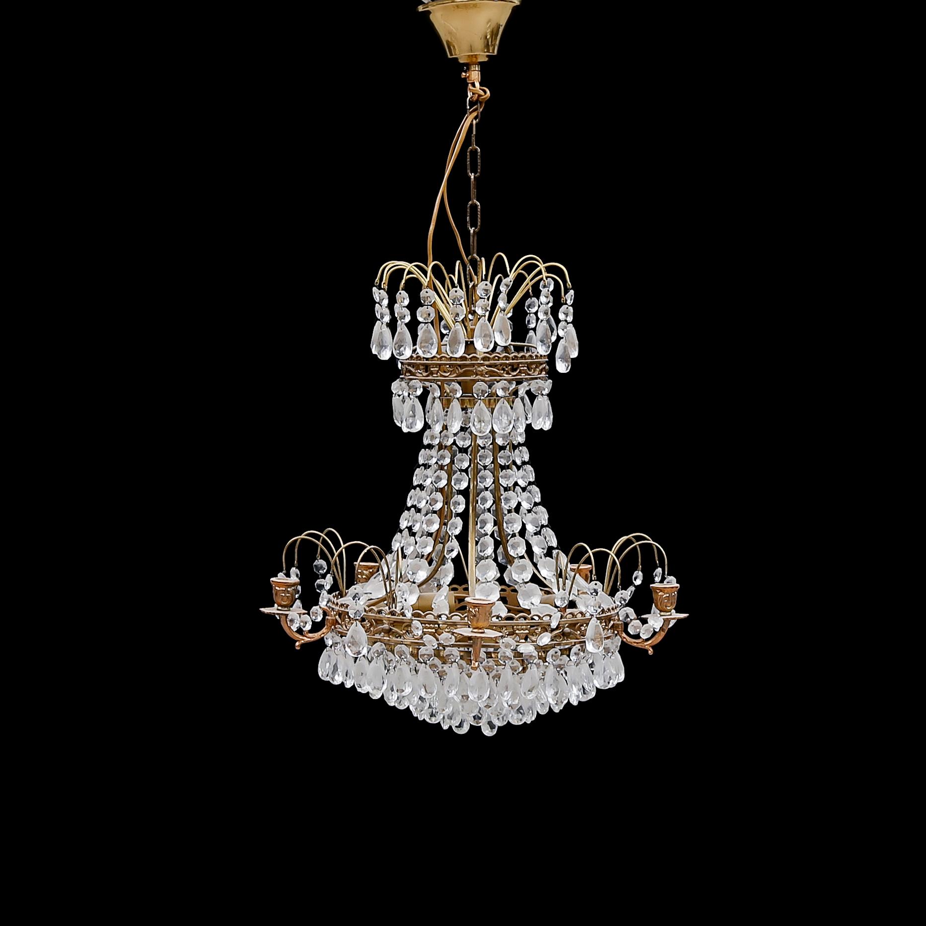 LJUSKRONA, 1900-talets mitt. Höjd 49 cm.