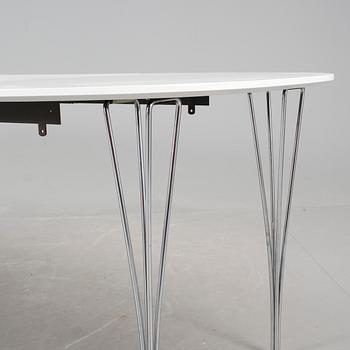 BORD, "Superellips". Med två iläggsskivor, Bruno Mathssoon & Piet Hein för Fritz Hansen, daterad 1975.