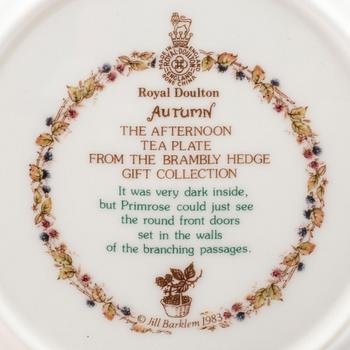 ROYAL DOULTON, porslin, 18 delar,  te- och kaffeservis,  Brambly Hedge, England, 1980-tal.